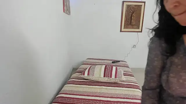 Juana Sweet online show from December 14, 2025, 1:11 am