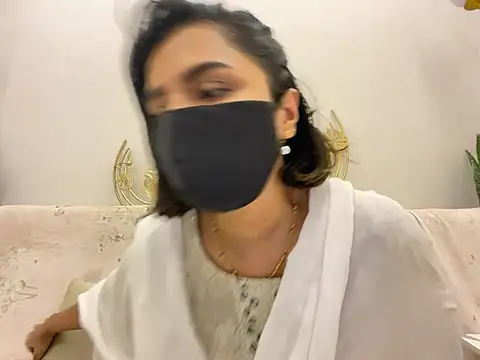 MaYaa  11 online show from February 27, 2025, 12:23 pm