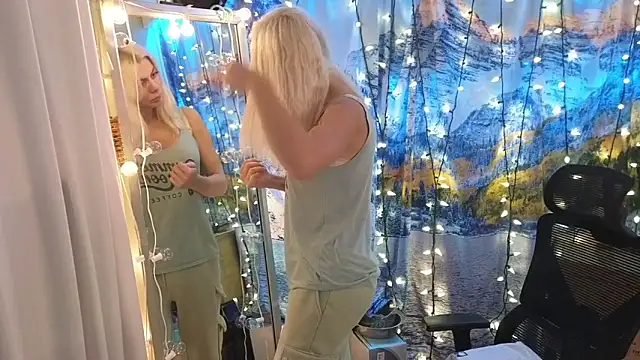 cunty tranny lydia online show from February 11, 2026, 5:34 am