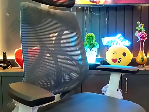 GoldnessAishu online show from March 22, 2025, 5:41 pm