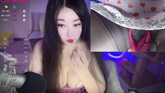 Snapshot of jessie116 chatting on October 28, 2025, 8:51 am jessie116 online show from October 28, 2025, 8:51 am