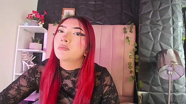 Mia Rinn online show from February 13, 2026, 2:46 pm