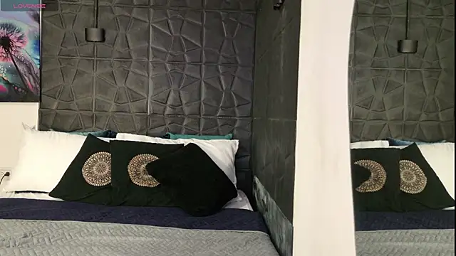 graceymilf666 online show from October 17, 2025, 11:35 am