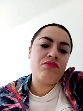 Lesly 10- online show from October 10, 2025, 12:48 pm