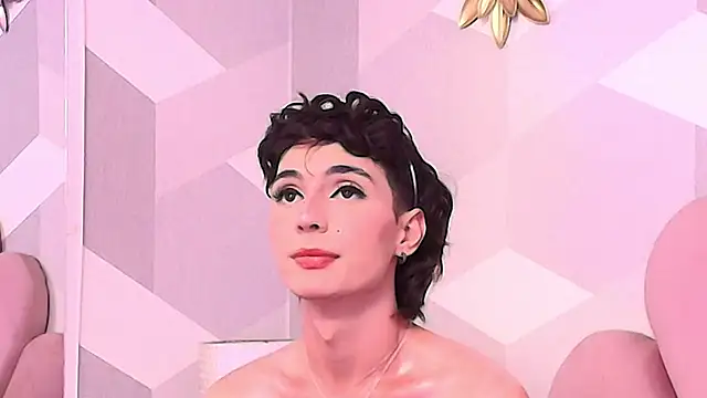 KylieMonnett online show from December 22, 2025, 7:55 pm