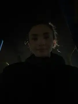 Snapshot of Daneshka1 chatting on February 26, 2025, 6:15 am Daneshka1 online show from February 26, 2025, 6:15 am