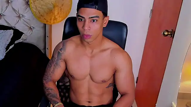 Andrew wolf7 online show from October 21, 2025, 4:30 pm