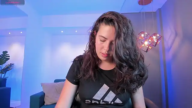 Lyssa Muller online show from January 21, 2025, 10:52 am