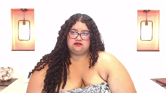 Miley Collins online show from January 15, 2025, 12:30 am