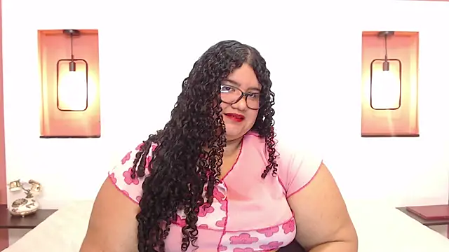 Miley Collins online show from January 17, 2025, 8:11 pm