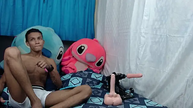 Snapshot of Ryan_Vergon chatting on December 20, 2024, 3:14 am Ryan Vergon online show from December 20, 2024, 3:14 am