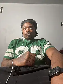 SluttyLyfe4L online show from May 6, 2026, 1:27 pm