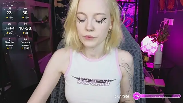 Snapshot of Crackling_Tatii chatting on December 1, 2024, 8:42 pm Crackling Tatii online show from December 1, 2024, 8:42 pm