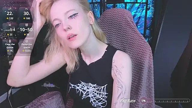 Snapshot of Crackling_Tatii chatting on February 23, 2025, 12:51 am Crackling Tatii online show from February 23, 2025, 12:51 am