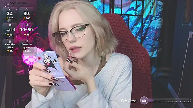 Snapshot of Crackling_Tatii chatting on March 11, 2025, 4:10 am Crackling Tatii online show from March 11, 2025, 4:10 am