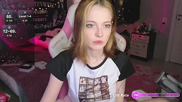 Snapshot of Crackling_Tatii chatting on September 21, 2025, 6:31 pm Crackling Tatii online show from September 21, 2025, 6:31 pm
