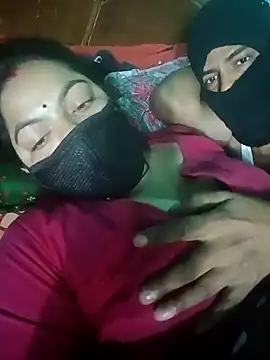 Lustyful Couple online show from January 22, 2025, 11:53 pm