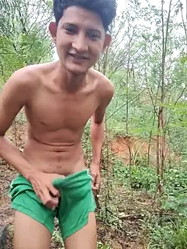 Valentinacuc online show from April 2, 2026, 11:30 am