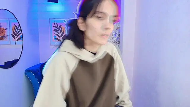 Dafne huges online show from October 9, 2025, 7:23 pm