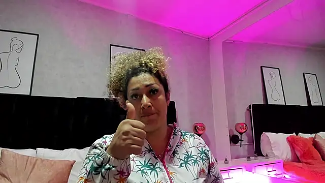 Katti Barrera online show from February 3, 2025, 12:14 pm