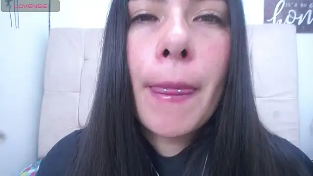 missexy303av online show from January 17, 2025, 2:07 pm