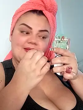 Madisonpalacio online show from November 29, 2025, 5:05 pm