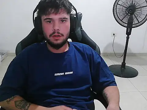 tubabymaldito0 online show from November 25, 2025, 1:38 am