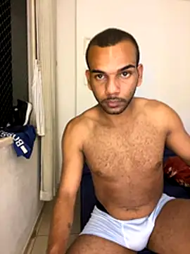 Snapshot of noahmarins chatting on October 27, 2025, 1:53 am noahmarins online show from October 27, 2025, 1:53 am