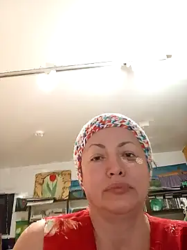 MariaAnaSunshine online show from September 30, 2025, 8:14 pm