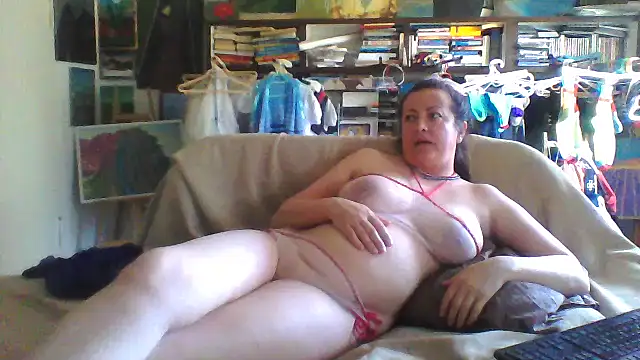 Snapshot of MariaAnaSunshine chatting on March 13, 2026, 11:50 am MariaAnaSunshine online show from March 13, 2026, 11:50 am