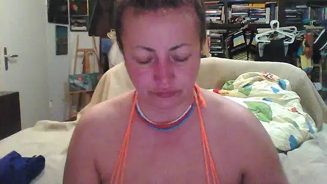 Snapshot of MariaAnaSunshine chatting on March 20, 2026, 6:35 pm MariaAnaSunshine online show from March 20, 2026, 6:35 pm
