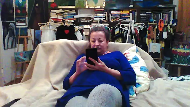 Snapshot of MariaAnaSunshine chatting on March 26, 2026, 6:13 pm MariaAnaSunshine online show from March 26, 2026, 6:13 pm