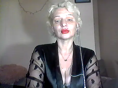 MaryJane441 online show from March 13, 2026, 8:26 pm