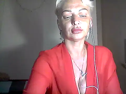 Snapshot of MaryJane441 chatting on June 10, 2026, 10:52 pm MaryJane441 online show from June 10, 2026, 10:52 pm