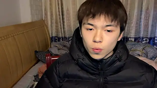 xiaottt1918 online show from January 24, 2025, 11:15 am