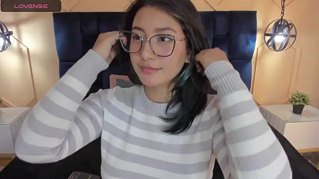 Yazmin rouse online show from January 17, 2025, 5:41 pm