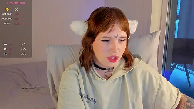 Spliti moon online show from October 18, 2025, 12:39 pm