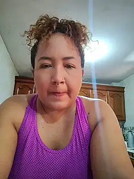 Snapshot of cougar_town chatting on July 15, 2026, 3:39 pm cougar town online show from July 15, 2026, 3:39 pm