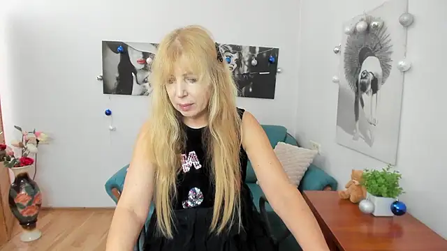 Anna Diax online show from February 1, 2026, 12:48 pm