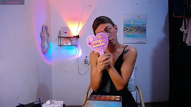 LiahGrey7 online show from July 21, 2026, 7:38 pm
