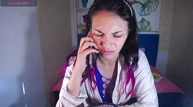 AnnieSoul online show from March 8, 2025, 12:30 pm