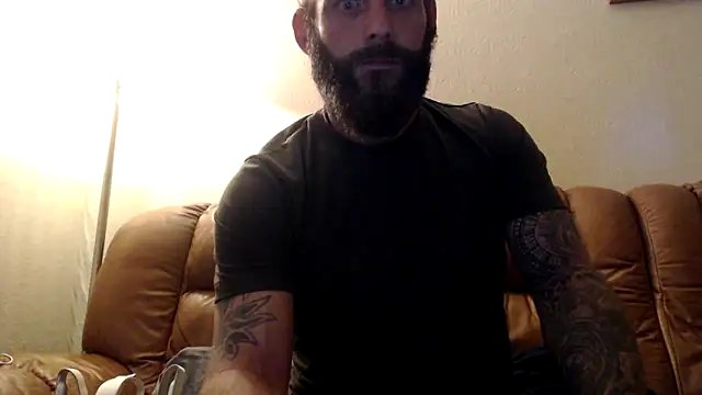 Snapshot of AnodicDemotic chatting on November 8, 2025, 2:34 am AnodicDemotic online show from November 8, 2025, 2:34 am