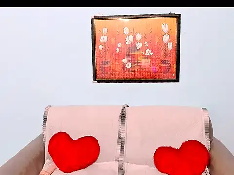 kendracox21 online show from February 5, 2026, 4:06 am