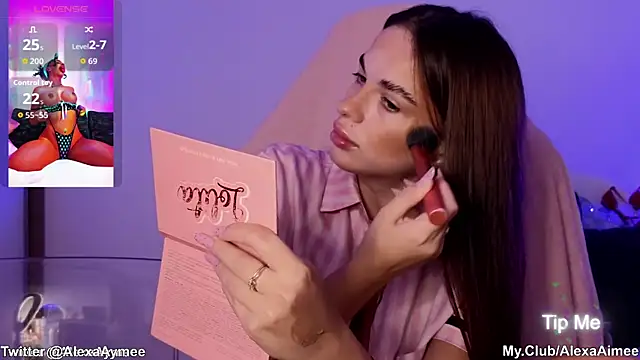 AlexaAimee online show from October 9, 2025, 7:56 pm