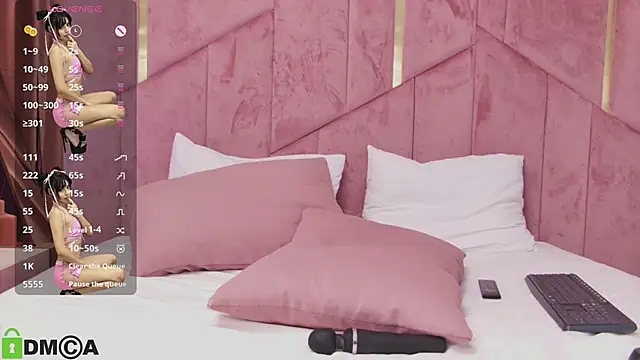 DaisyLane  online show from February 12, 2025, 7:44 am