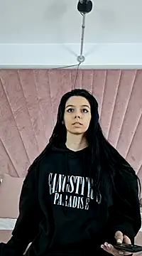 DaisyLane  online show from March 15, 2025, 4:57 am