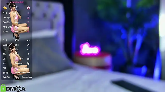 DaisyLane  online show from October 25, 2025, 3:36 am