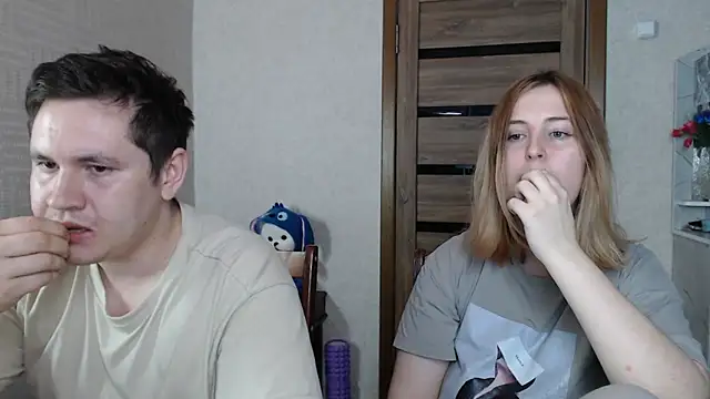 Snapshot of Kristy-Max chatting on January 14, 2025, 9:35 am Kristy-Max online show from January 14, 2025, 9:35 am