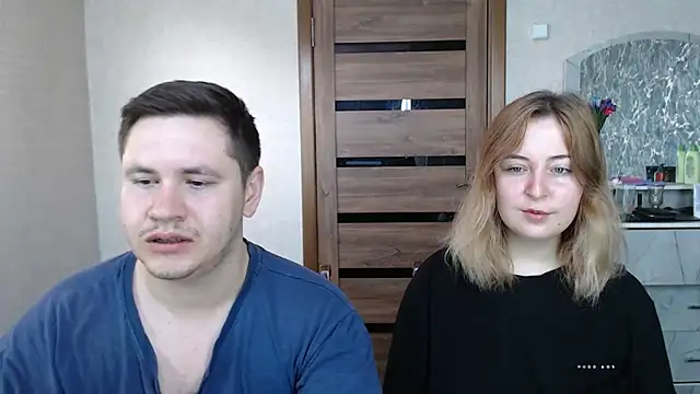 Snapshot of Kristy-Max chatting on February 6, 2025, 4:10 am Kristy-Max online show from February 6, 2025, 4:10 am