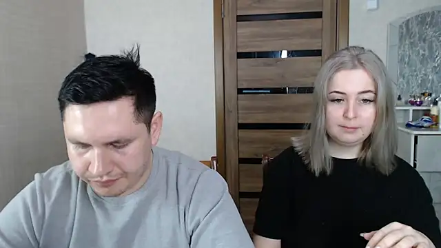 Snapshot of Kristy-Max chatting on February 21, 2025, 9:22 pm Kristy-Max online show from February 21, 2025, 9:22 pm